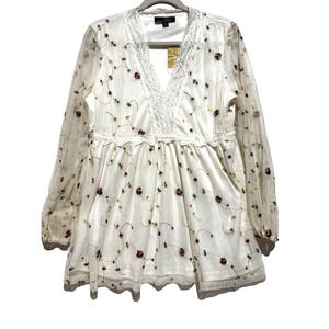 Suzanne Betro Womens sz M Babydoll top Ivory Floral Embroidery Sheer accent boho